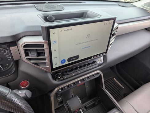 Used 2023 Toyota Tundra Limited image 26