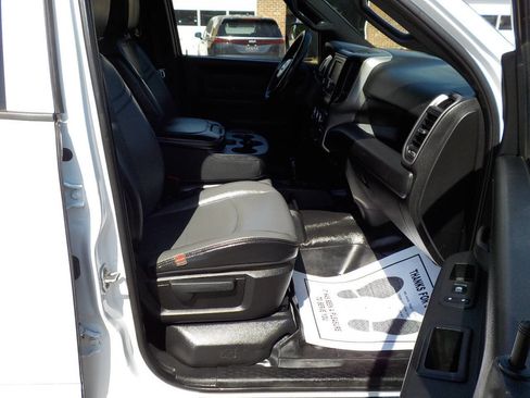 Used 2022 RAM 2500 Tradesman w/ Chrome Appearance Group image 27