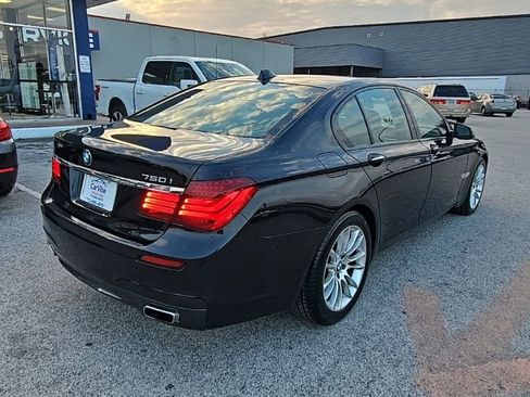 Used 2015 BMW 750i image 7