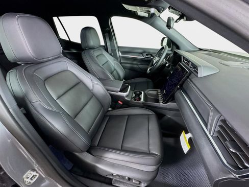 New 2026 GMC Terrain Elevation w/ Elevation Premium Package image 28