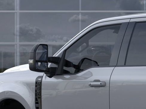 New 2026 Ford F250 XLT w/ XLT Premium Package AWD/4WD image 20