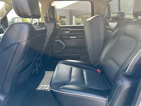 Used 2019 RAM 1500 Laramie AWD/4WD image 6