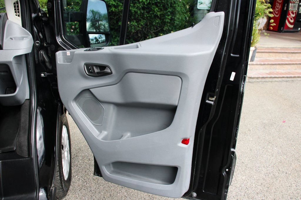 Used 2019 Ford Transit 350 XLT RWD image 41