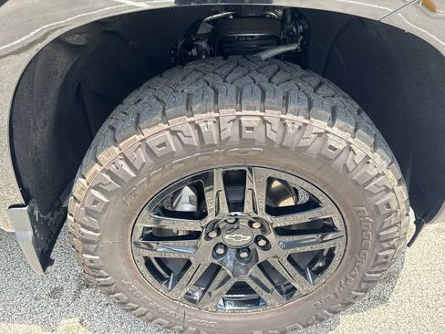 Used 2026 Chevrolet Silverado 1500 RST w/ RST All Star Premium Package AWD/4WD image 12