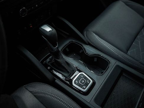 New 2026 Nissan Frontier SV w/ All-Weather Content Package image 25