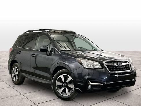 Used 2018 Subaru Forester 2.5i Limited AWD/4WD image 3