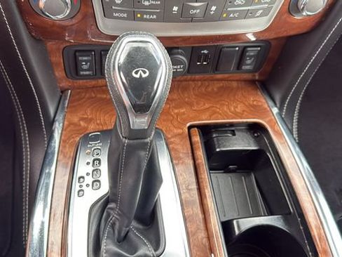 Used 2019 INFINITI QX80 Luxe RWD image 25