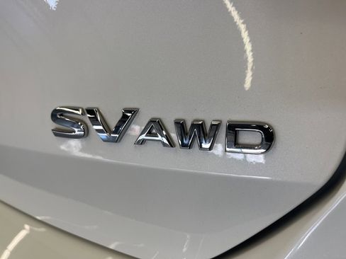 Used 2019 Nissan Rogue SV image 32