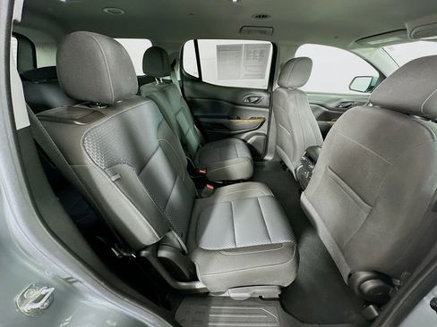 Used 2023 GMC Acadia SLE w/ Driver Convenience Package image 35