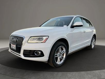 Used 2017 Audi Q5 2.0T Premium Plus w/ Technology Package