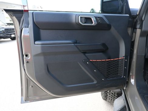 Used 2025 Ford Bronco Raptor AWD/4WD image 8