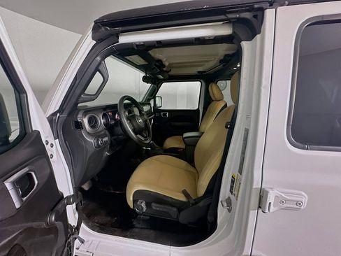 Used 2022 Jeep Wrangler Unlimited Sport image 13