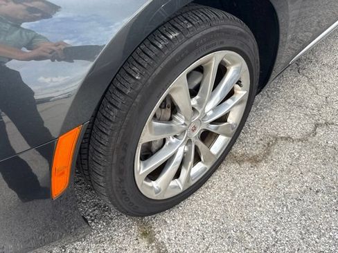 Used 2013 Cadillac XTS Premium FWD image 12