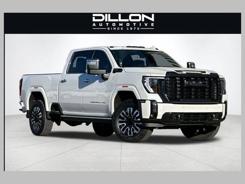 Used 2024 GMC Sierra 2500 Denali Ultimate AWD/4WD image 1