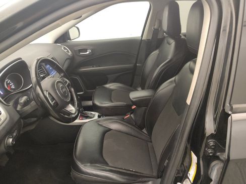 Used 2021 Jeep Compass Latitude w/ Convenience Group AWD/4WD image 17