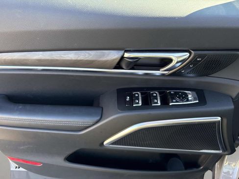 Used 2025 Kia Telluride SX Prestige X-Line image 24