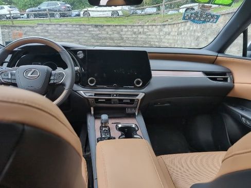 Used 2023 Lexus RX 350 Premium w/ Cold Area Package AWD/4WD image 22
