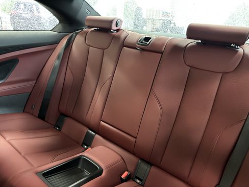 Used 2025 BMW M240i Coupe RWD image 32