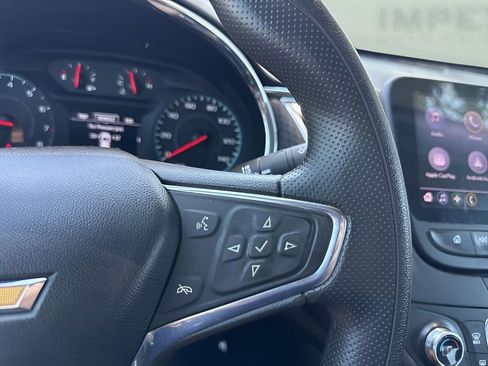 Used 2020 Chevrolet Malibu LT FWD image 17