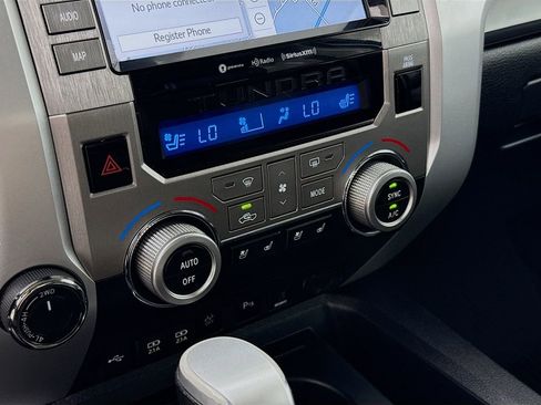 Used 2020 Toyota Tundra Platinum AWD/4WD image 18