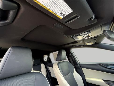 Used 2024 Lexus NX 250 FWD image 16