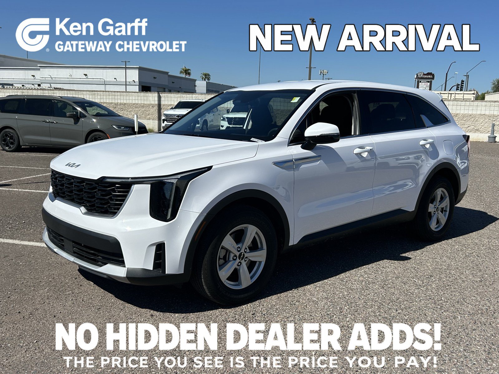 Used 2025 Kia Sorento LX FWD image 1
