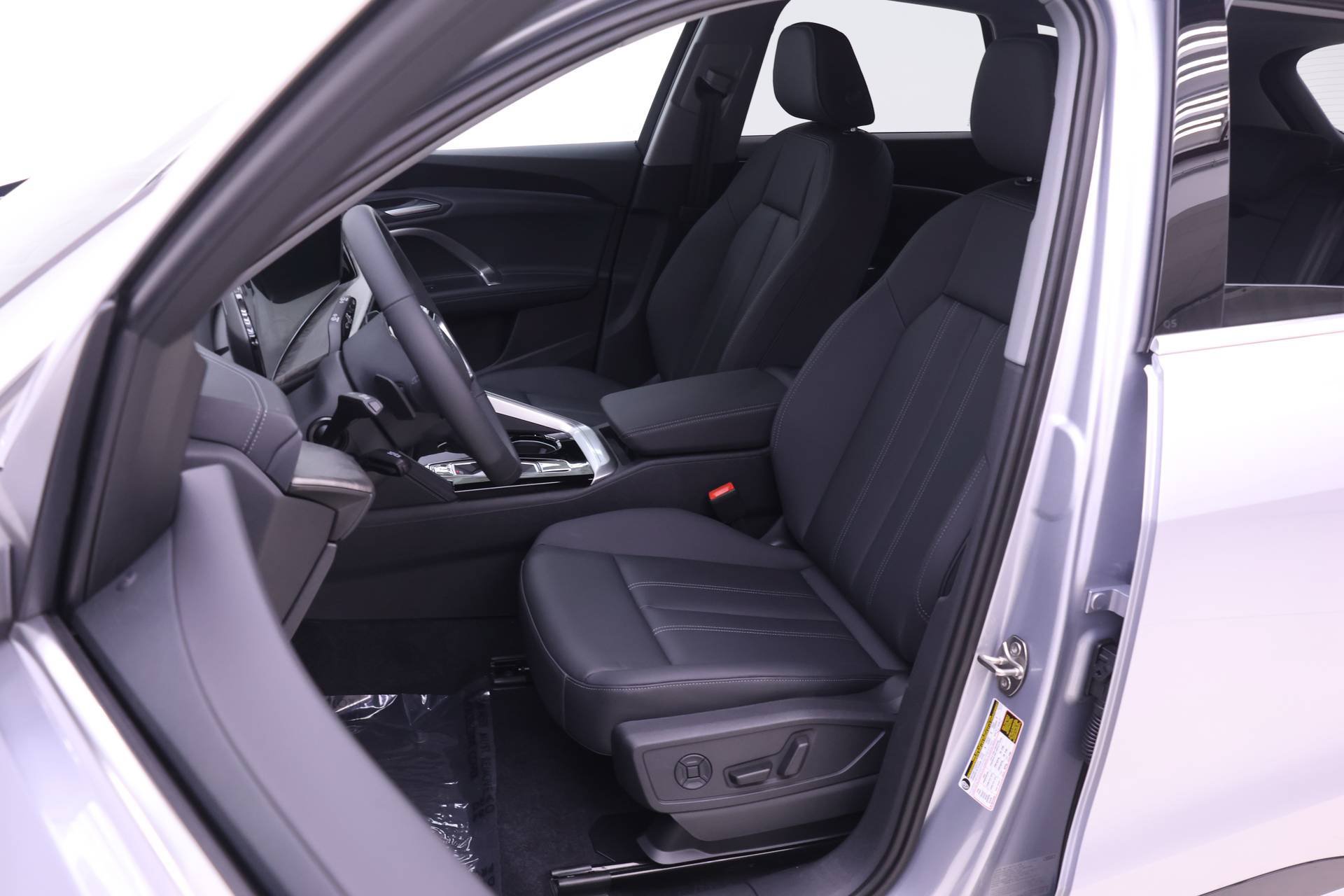 New 2026 Audi Q5 Premium AWD/4WD image 7