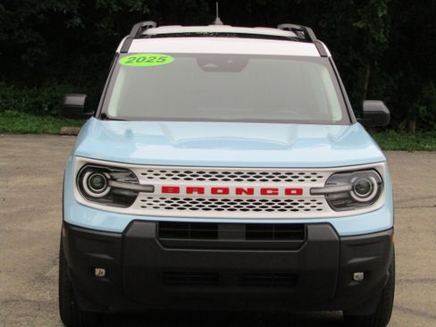 Used 2025 Ford Bronco Sport Heritage w/ Convenience Package AWD/4WD image 7