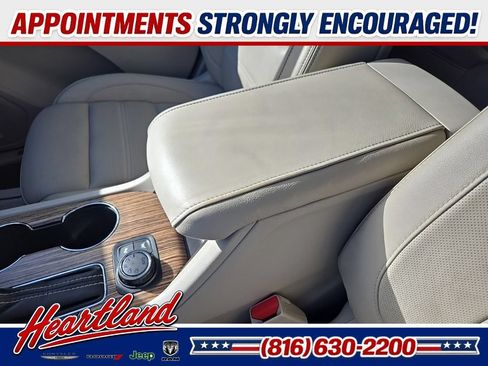 Used 2019 GMC Acadia Denali AWD/4WD image 65