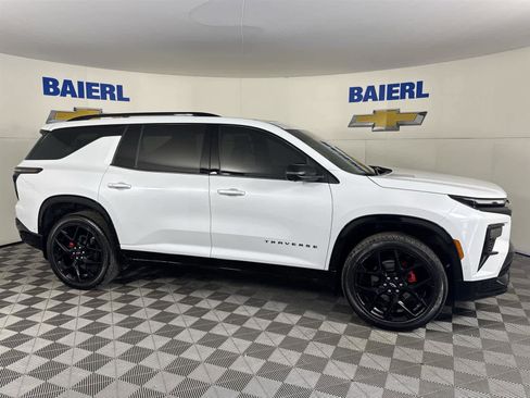 Certified 2026 Chevrolet Traverse RS w/ LPO, Floor Liner Package image 6