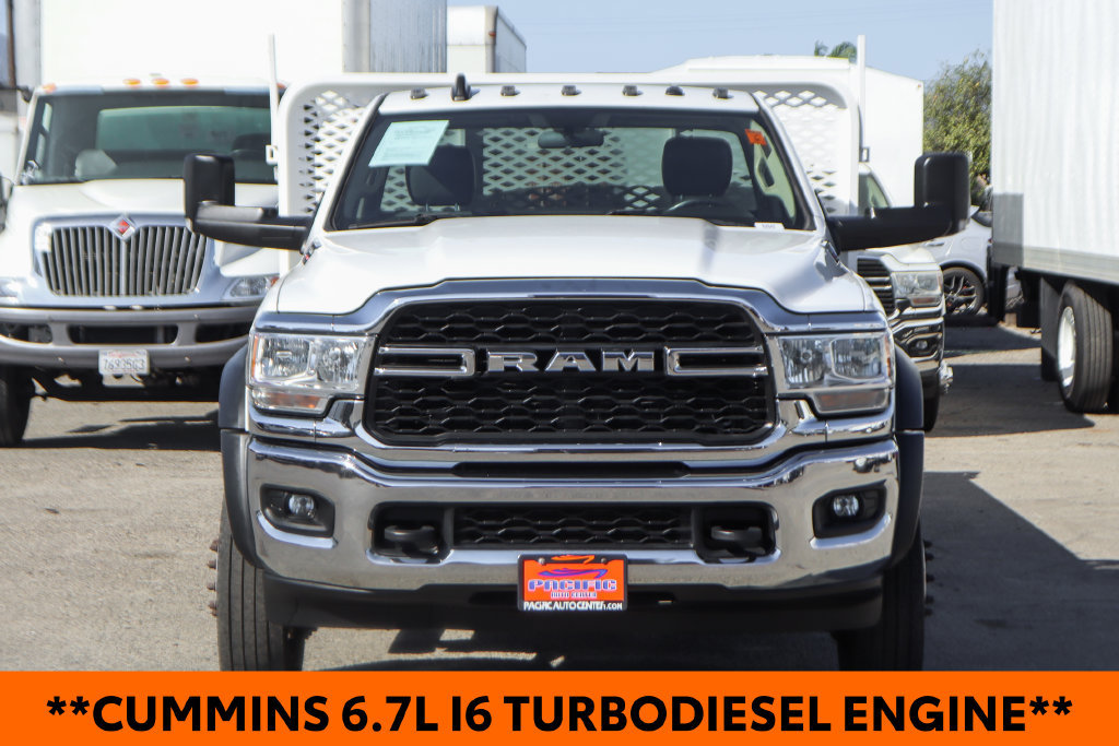 Used 2019 RAM 5500 Tradesman RWD image 3