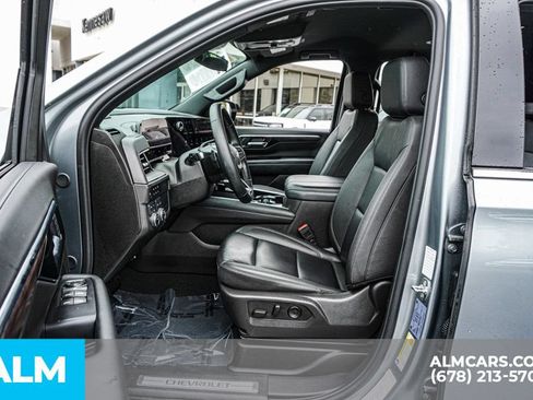 Used 2025 Chevrolet Tahoe LT AWD/4WD image 19