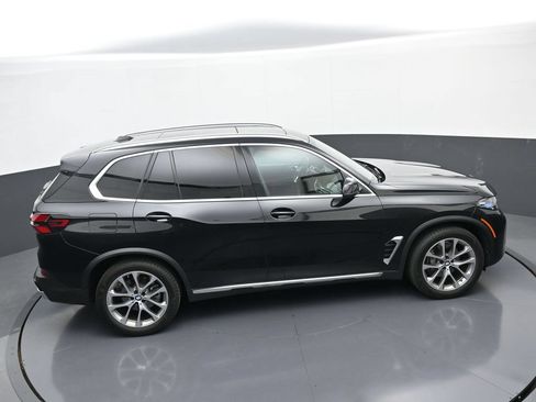 Used 2026 BMW X5 xDrive40i AWD/4WD image 37