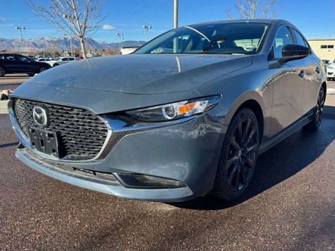 Used 2024 MAZDA MAZDA3 s image 3