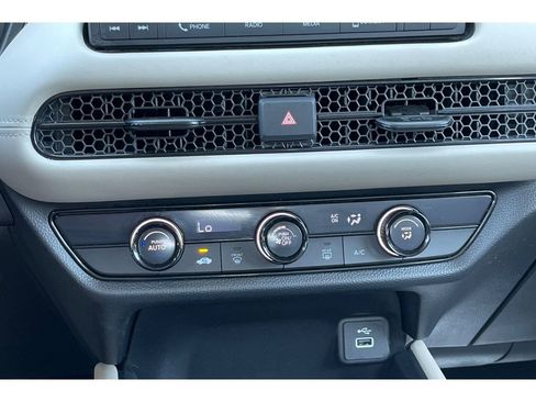 Certified 2024 Honda HR-V LX image 27