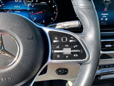 Used 2022 Mercedes-Benz GLE 350 4MATIC image 25