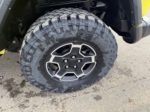 Used 2023 Jeep Wrangler Unlimited Rubicon 4xe w/ Cold Weather Group image 14