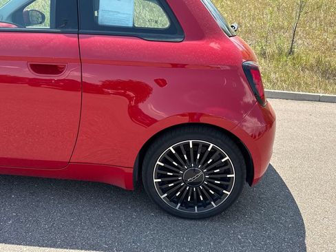 Used 2024 FIAT 500 e (RED) FWD image 24