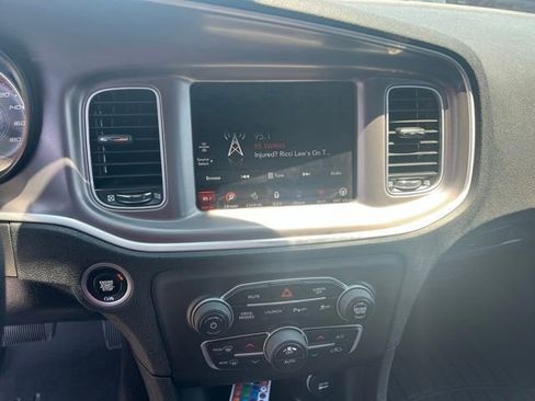 Used 2022 Dodge Charger Scat Pack RWD image 15
