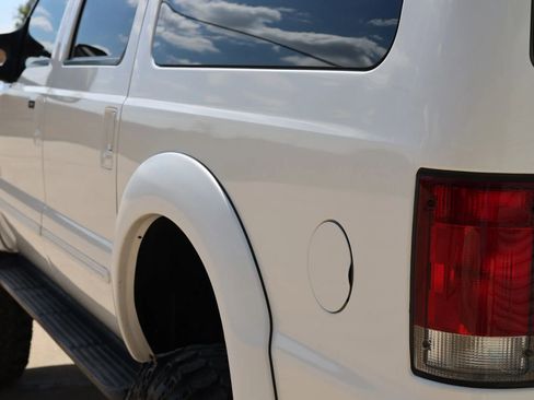 Used 2000 Ford Excursion XLT image 7