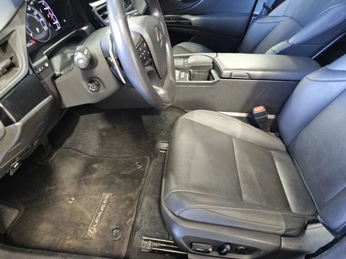 Used 2022 Lexus ES 300h w/ Premium Package FWD image 13