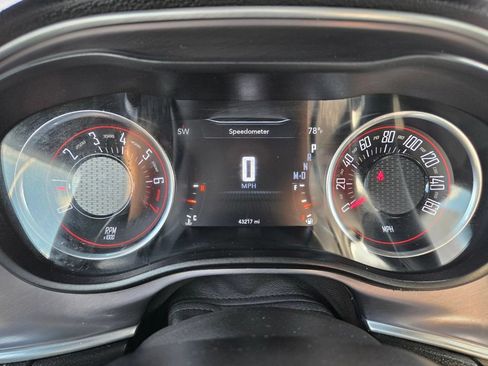 Used 2022 Dodge Challenger GT RWD image 26