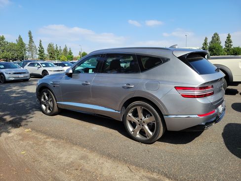 Used 2023 Genesis GV80 2.5T w/ Prestige Package AWD/4WD image 3
