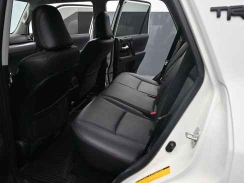 Used 2023 Toyota 4Runner TRD Off-Road Premium image 19