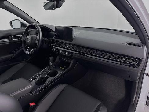 Certified 2023 Honda Civic Sport Touring image 30