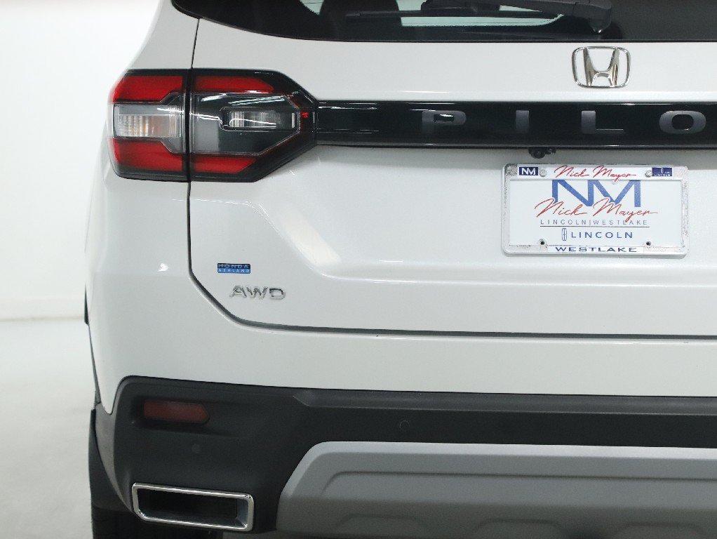 Used 2024 Honda Pilot Elite image 46