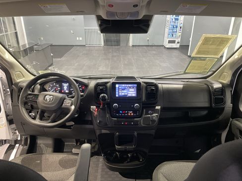 Used 2025 RAM ProMaster 2500 w/ Convenience Group FWD image 28