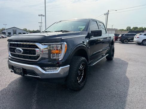 Used 2023 Ford F150 XLT w/ Equipment Group 302A High AWD/4WD image 3