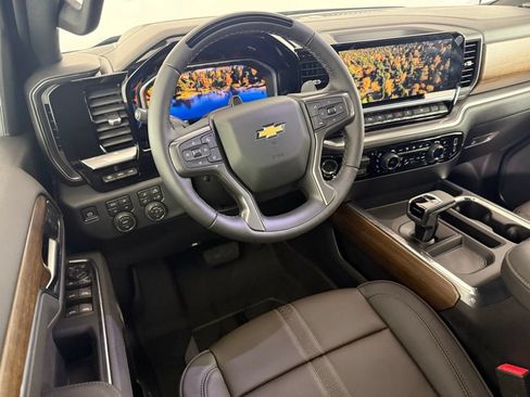 New 2026 Chevrolet Silverado 1500 High Country AWD/4WD image 20