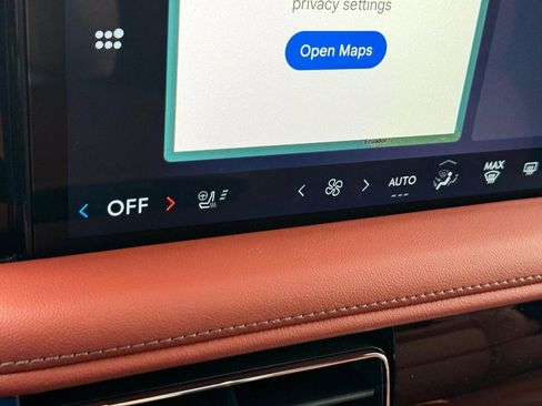 New 2025 Lincoln Aviator Reserve w/ Equipment Group 201A image 25